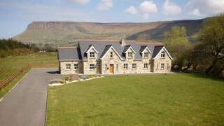 Отели типа «постель и завтрак» Yeats Lodge B&B Drumcliff-0