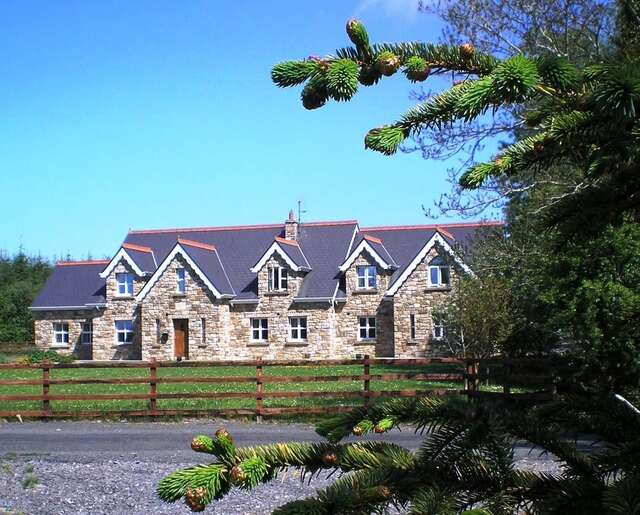 Отели типа «постель и завтрак» Yeats Lodge B&B Drumcliff-22