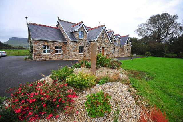 Отели типа «постель и завтрак» Yeats Lodge B&B Drumcliff-5
