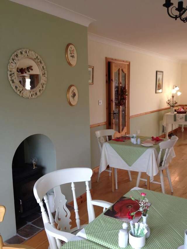 Отели типа «постель и завтрак» Yeats Lodge B&B Drumcliff-32