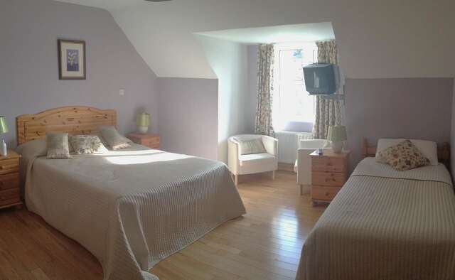 Отели типа «постель и завтрак» Yeats Lodge B&B Drumcliff-10